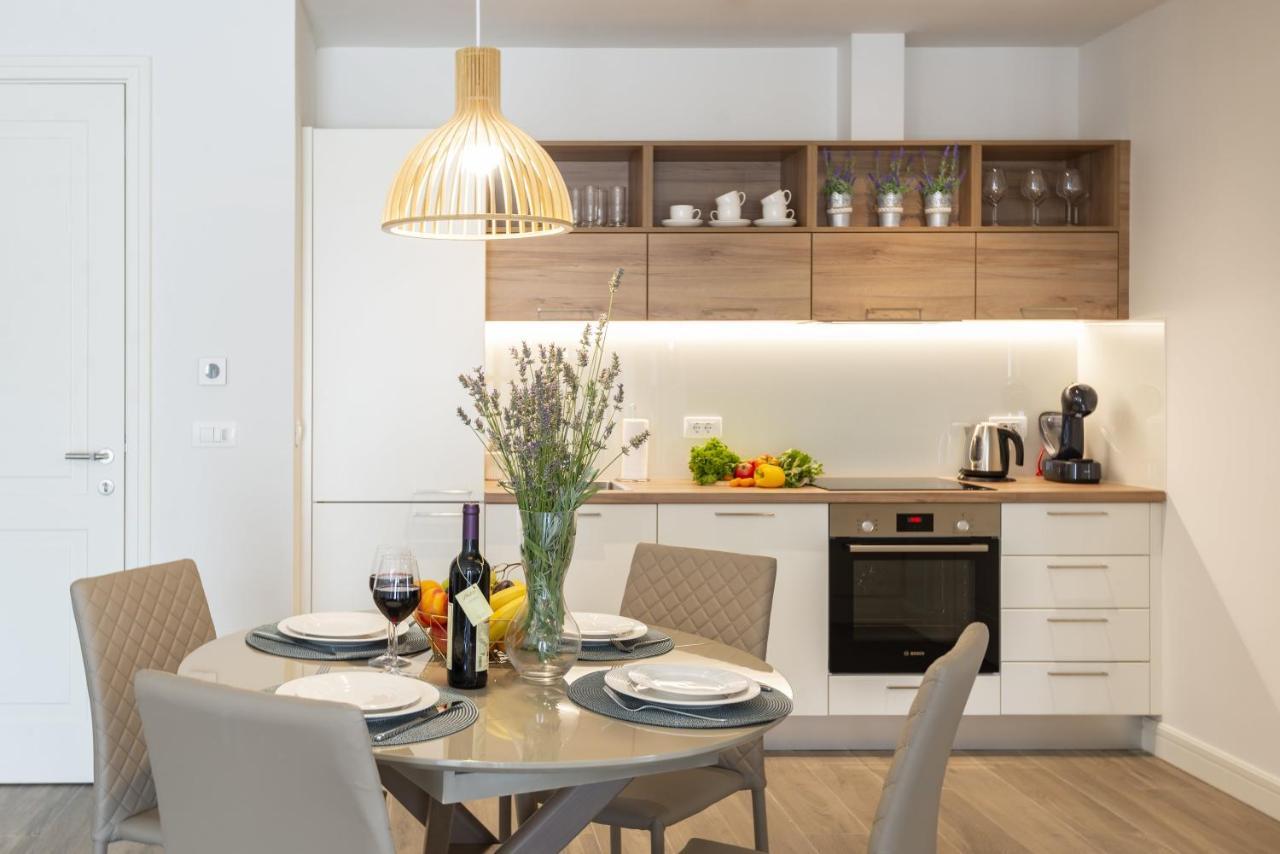 Lustica Apartments Central Tivat Ngoại thất bức ảnh