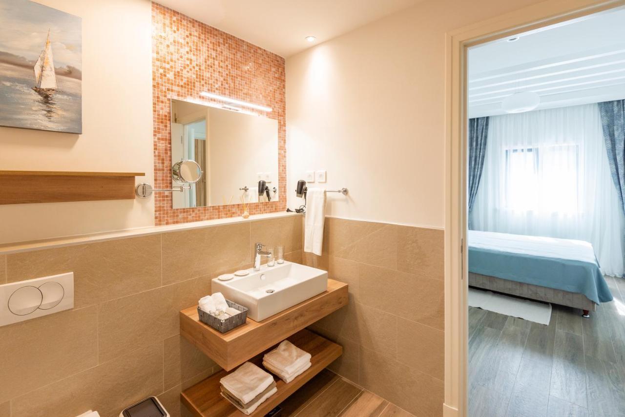Lustica Apartments Central Tivat Ngoại thất bức ảnh