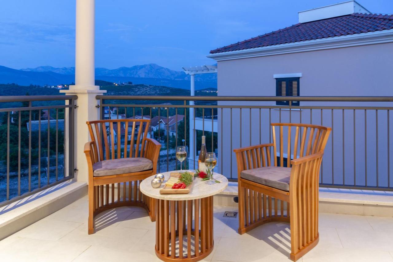 Lustica Apartments Central Tivat Ngoại thất bức ảnh