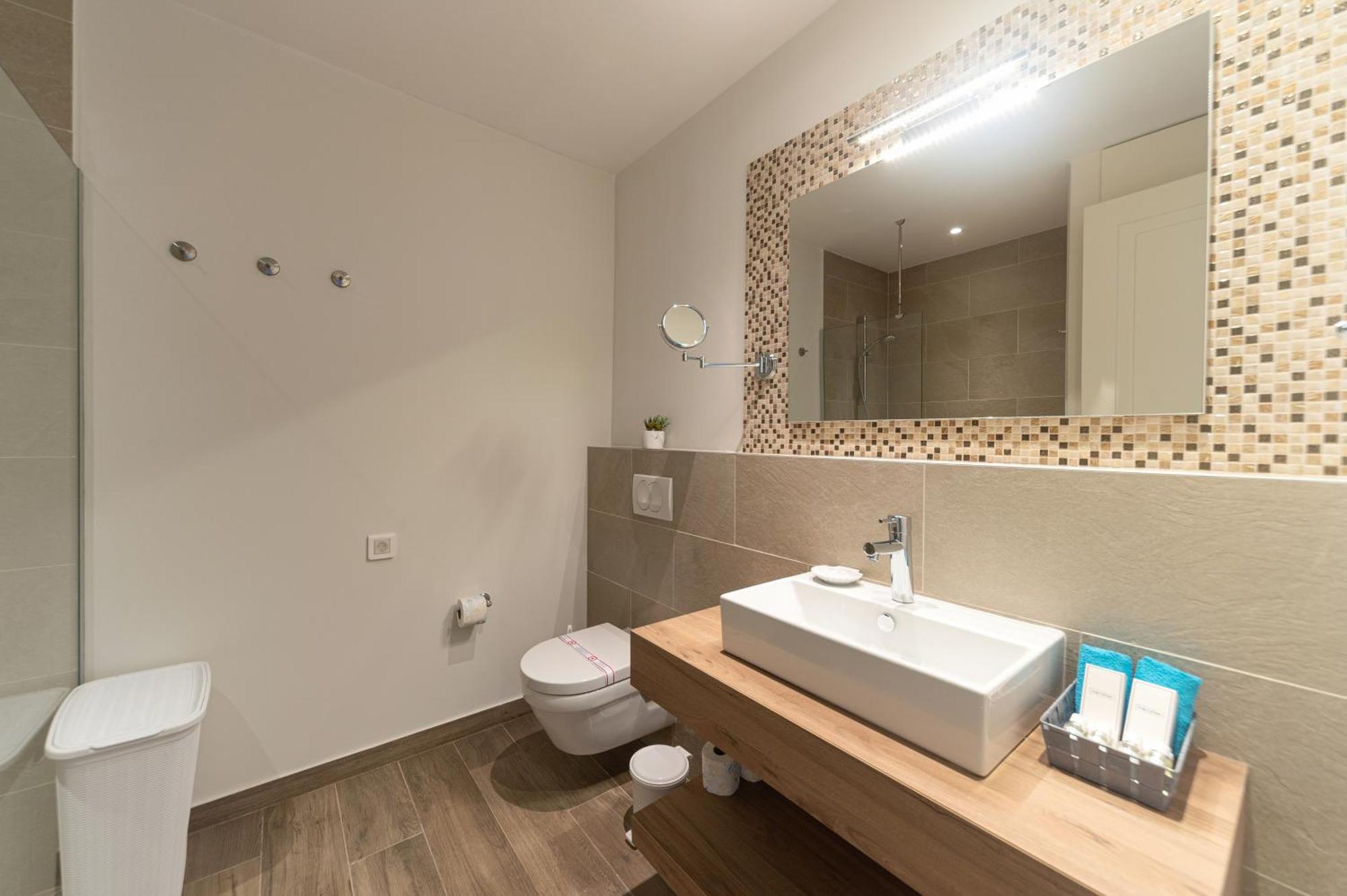 Lustica Apartments Central Tivat Ngoại thất bức ảnh